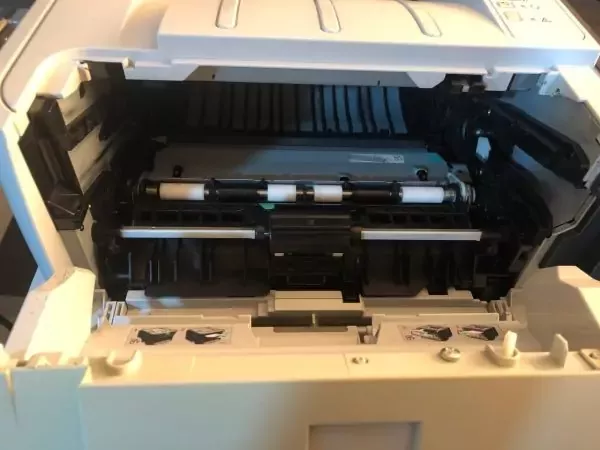 Принтер HP LaserJet P2055dn