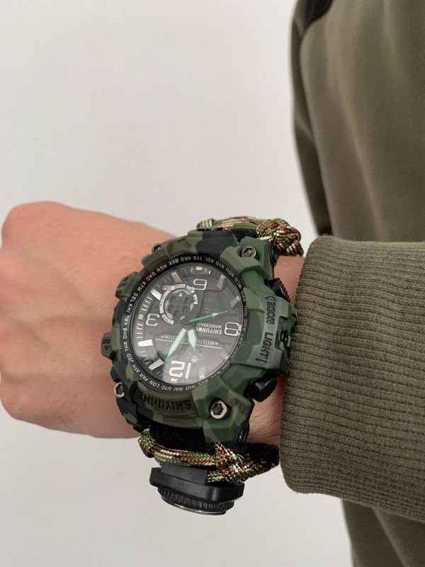 Hemsut Military с компасом