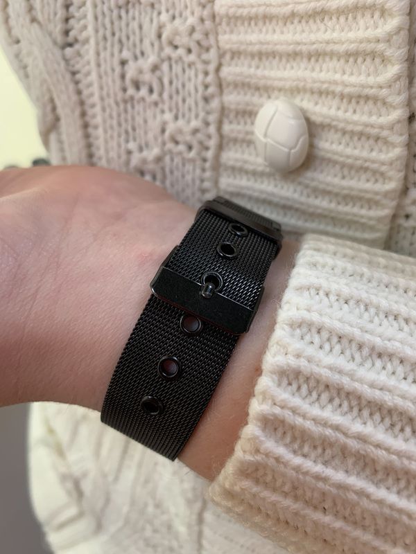Geneva Field Black
